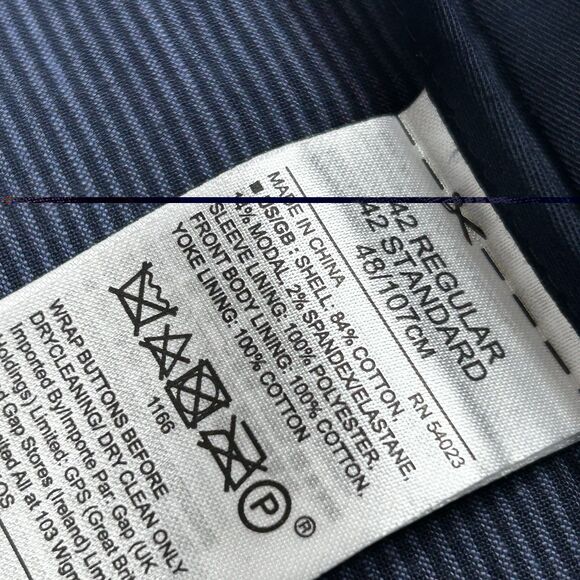 Banana Republic Men's Slim Fit Blazer 42R Navy Blue Pinstripe Sport Coat Career - Picture 7 of 16